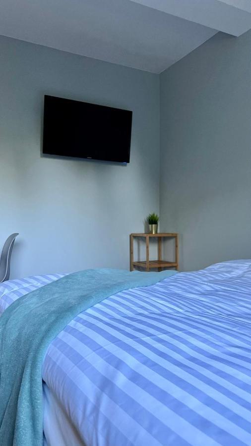 Aparthotel W Dolinie Stawow Zator By Housine Las Εξωτερικό φωτογραφία